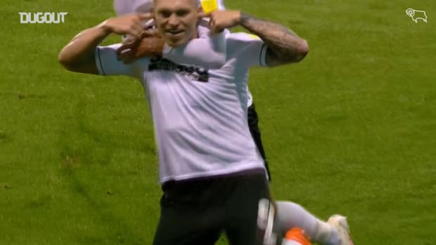 Waghorn's unstoppable free-kick vs Nottingham Forest